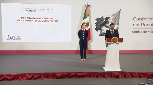 ISSSTE renueva flota con 695 ambulancias en todo el país