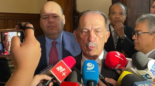 Fiscalía entrega 11 cuerpos de la tragedia en Santiago