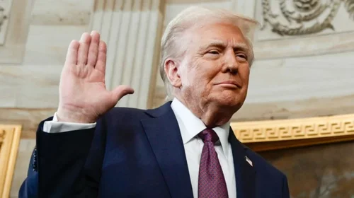 Presenta Trump insuficiencia venosa crónica leve: Casa Blanca
