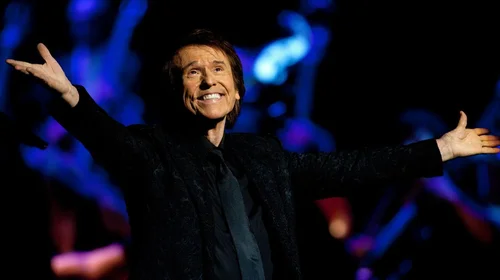 Latin Grammy nombra a Raphael 'Persona del Año 2025'