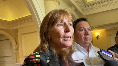 Reina tensión entre connacionales en EUA: Clouthier