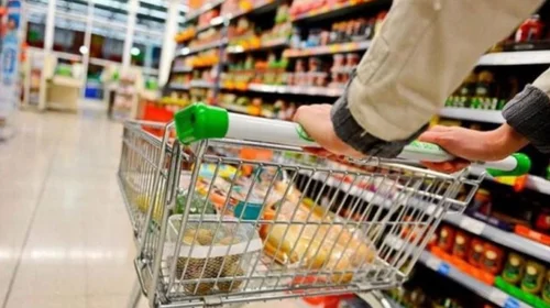 Caen 2% ventas en autoservicios y se rompe racha positiva