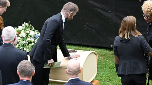 Despiden a Sven-Göran Eriksson; asisten Beckham y Hodgson