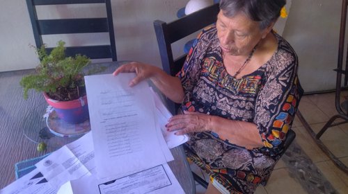 Exigen medio millón a abuelita por deuda inexistente