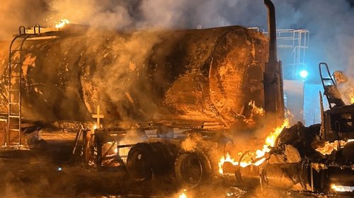Explosión de pipa provoca intensa movilización en Altamira