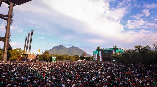 ¡A reventar! Limitan accesos del FIFA Fan Fest™ por alta demanda