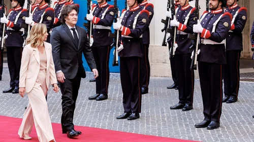Firman acuerdo Argentina e Italia para exportar gas natural