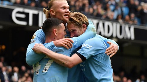 Manchester City gana ante Everton con doblete de Haaland