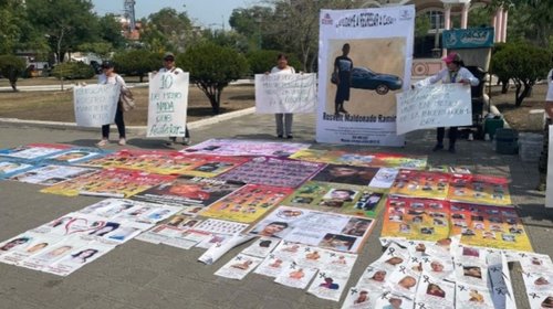 Marchan colectivos de desaparecidos en Ciudad Victoria