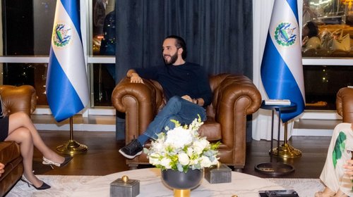 Nayib Bukele asume segundo mandato como presidente de El Salvador