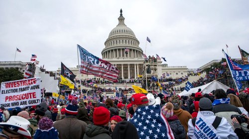 Trump se reunirá con legisladores republicanos el jueves