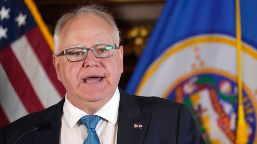 Kamala Harris elige a Tim Walz como compañero de fórmula