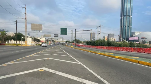 Habilitan dos carriles exprés de Morones Prieto