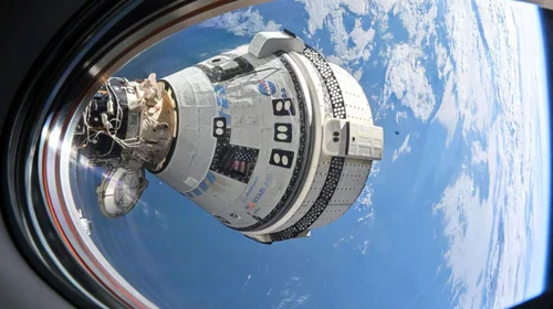 Cápsula de Boeing vuelve a la Tierra sin astronautas de la NASA