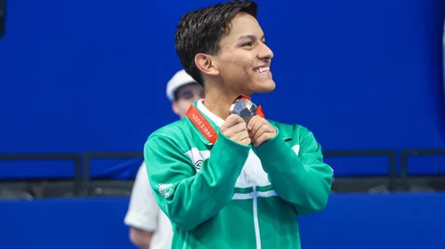 Jesús Gutiérrez gana medalla de bronce en 400 metros libres S6