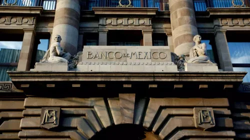 Banco de México recorta su tasa de interés a 10.50%