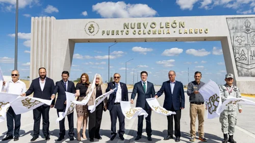 Inauguran carriles en la Aduana Colombia-Laredo