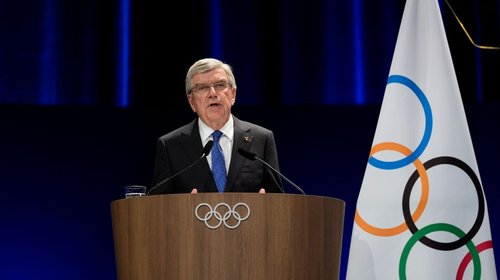 Bach dice que dejará la presidencia del COI en 2025