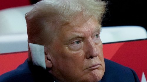 Empresa vende calzado con imagen de cara ensangrentada de Trump
