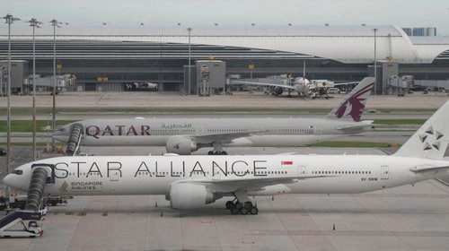 Investigarán vuelo de Singapore Airlines en que murió un pasajero