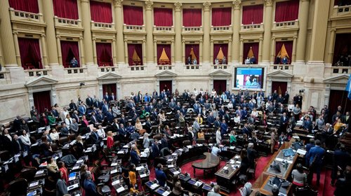 Aprueban comisión para investigar a Milei y el criptoescándalo