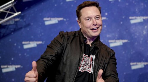 Elon Musk se burla de falla mundial de Microsoft