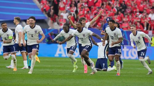 Inglaterra vence a Suiza y avanza a semifinales de la Eurocopa