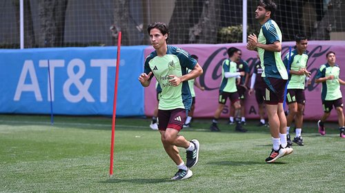 Diego Lainez es baja de la Selección mexicana para Copa América