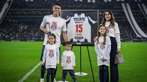 Se suma Héctor Moreno al Juego de Leyendas tras retiro