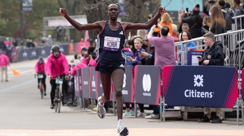 Suspenden por dopaje a Albert Korir, campeón de NY 2021