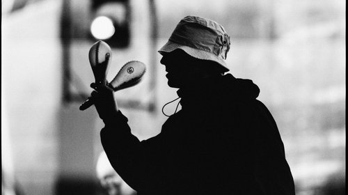 Liam Gallagher anuncia que ya no lanzará sus maracas al público
