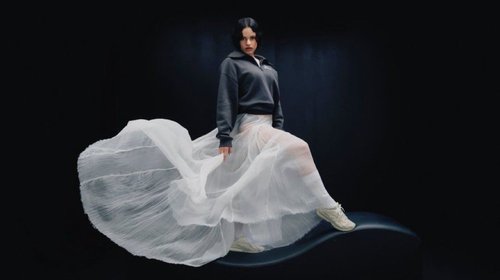 Rosalía protagoniza campaña global de New Balance