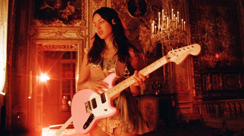 Olivia Rodrigo deslumbra en Versalles con 'Drop Dead'