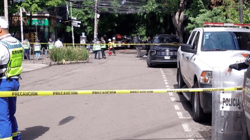 Muere un hombre tras colapso de vivienda en CDMX