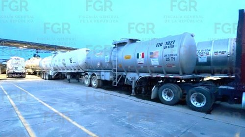 Decomisa FGR tractocamiones y pipas en operativo en Jalisco