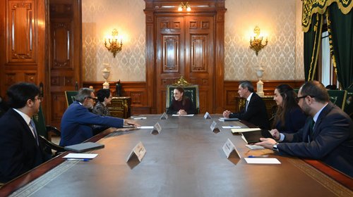 Se reúne Sheinbaum con ceo de S&P Global en Palacio Nacional