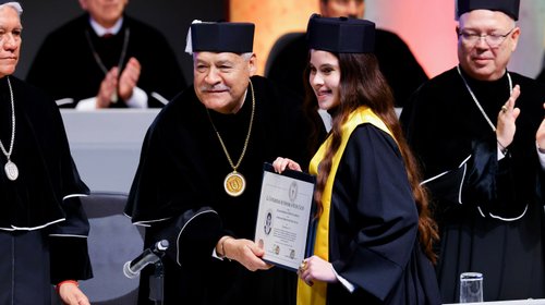 UANL premia a 115 alumnos con Mérito Académico 2024-2025