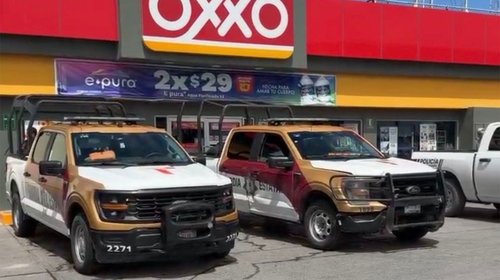 Asalta tienda de conveniencia y huye a pie en avenida del Niño