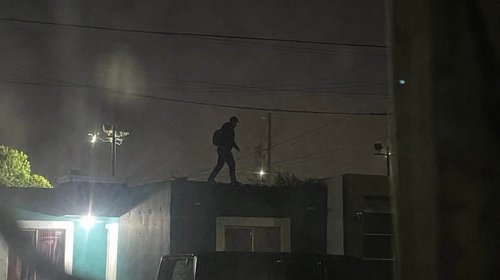 Alertan por presunto ladrón en Lomas de San Juan