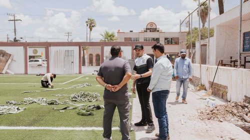 Beto Granados supervisa rehabilitación de albercas deportivas