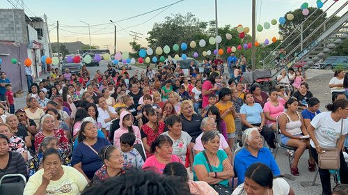 UNTA celebra a madres en Tanquecito con fiesta vecinal