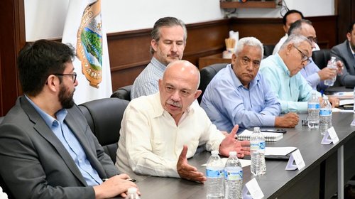 Gobierno de Coahuila cierra filas con dirigencias del SNTE