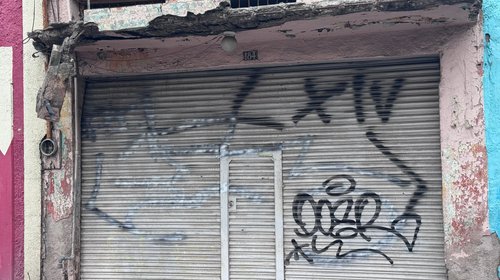 Riesgo de colapso en vivienda alarma en Saltillo