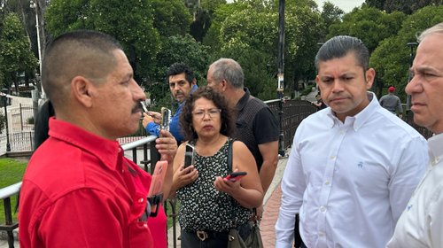 Colaboran corporaciones municipales en marcha de maestros