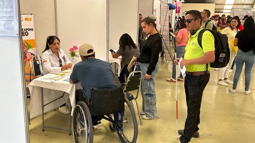 Personas con discapacidad visual piden mayores oportunidades