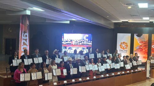 Firman Gobierno, empresarios y sindicatos el Pacto Coahuila 2026