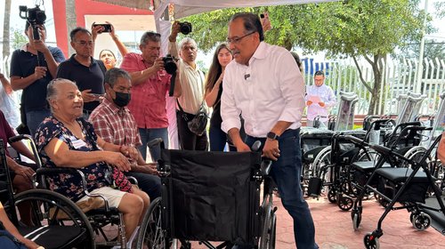 Entrega Mijes aparatos ortopédicos, en alianza con la IP