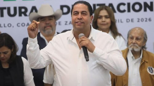 Chema Morales inicia ruta territorial en el Distrito 12