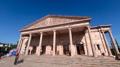 Piden frenar cambios que afectan al Teatro Fernando Soler