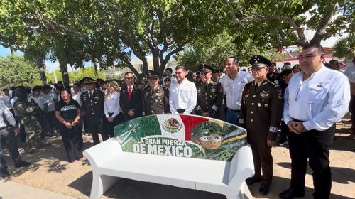 Fuerzas Armadas dejan banca conmemorativa en Matamoros
